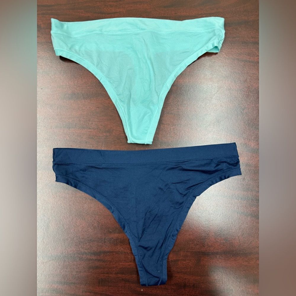 Avia Activewear Thong Two Pairs Size Medium